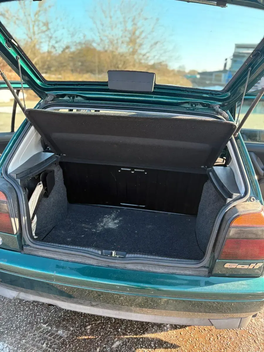 Brugt VW Golf III 60 HK (44 kW) 1997 Grøn Hatchback