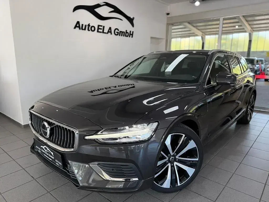 Gebraucht Volvo V60 398 PS (292 kW) 2023 Grau Kombi
