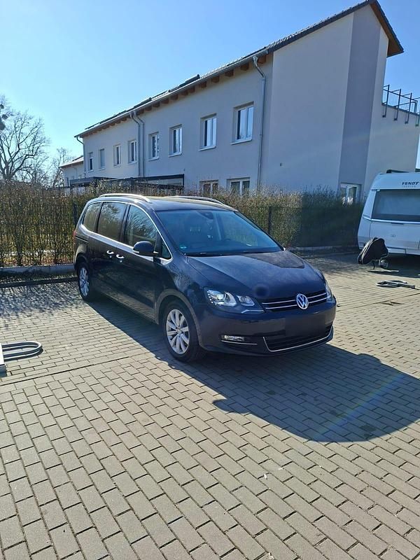 Gebraucht VW Sharan 150 PS (110 kW) 2016 Blau Van / Kleinbus