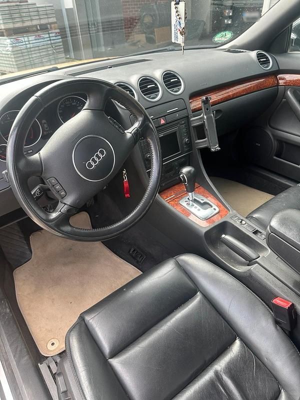Gebraucht Audi A4 Cabriolet 218 PS (160 kW) 2002 Gold Cabrio