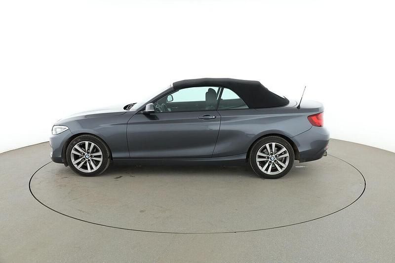 Gebraucht BMW 220 Advantage 184 PS (135 kW) 2016 Grau Cabrio