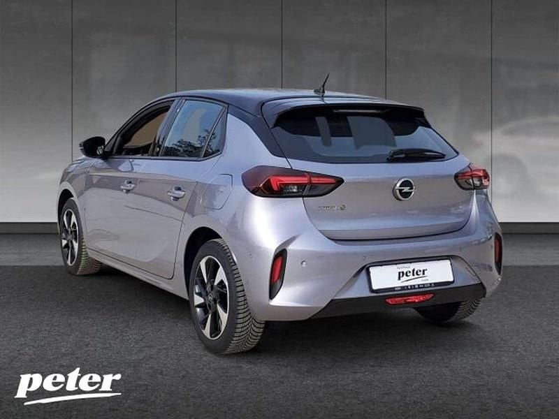 Gebraucht Opel Corsa-e GS Line 100 kW (136 PS) 2022 Kontrast grau/quarz silber Kleinwagen