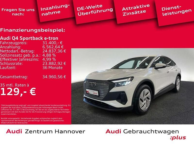 2y gletscherweiß metallic Gebraucht 2022 Audi Q4 e-tron SUV | 31.400 € (Guter Preis) - Bild 1/4