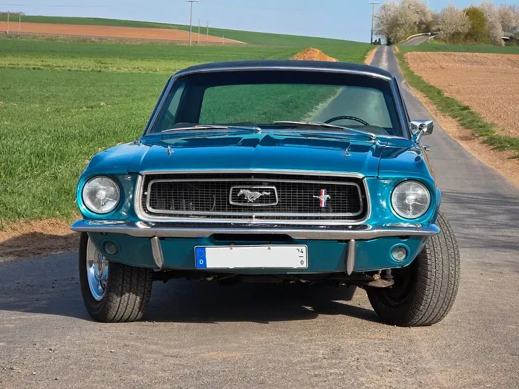 Gebraucht Ford V8 204 PS (150 kW) 1968 Blau Coupé