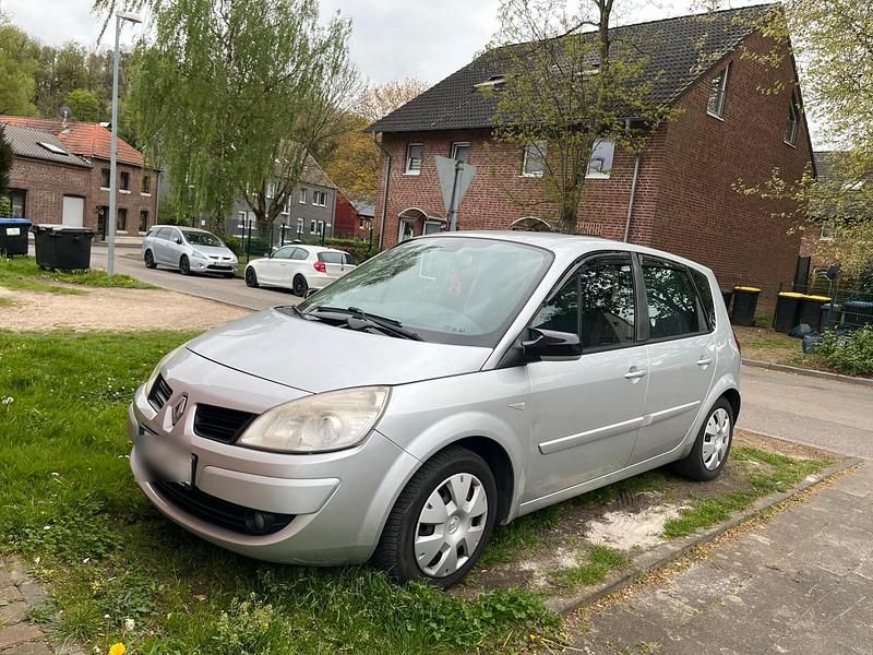 Beige Gebraucht 2008 Renault Scénic II Van / Kleinbus | 2.350 € (Fairer Preis) - Bild 1/4