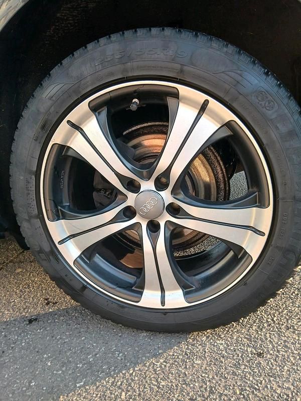 Gebraucht Audi Q5 S-Line 225 PS (165 kW) 2015 Grau SUV