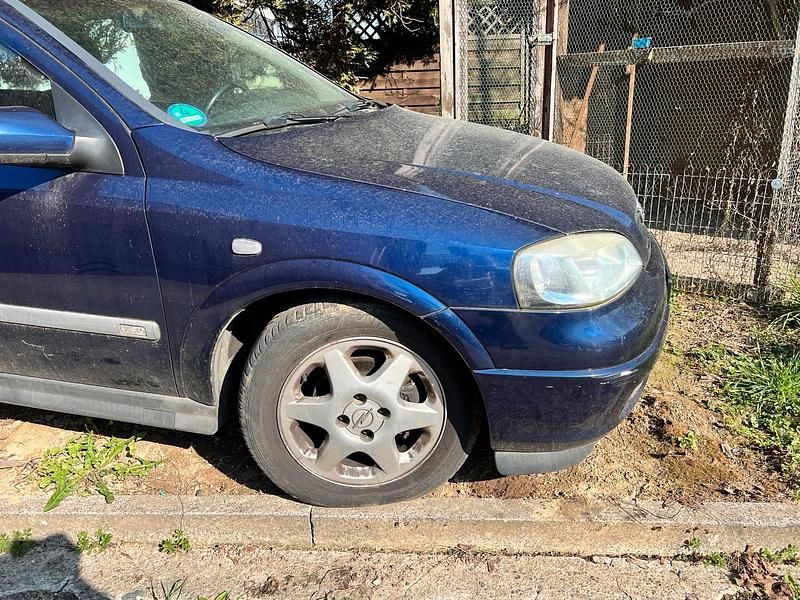 Gebraucht Opel Astra 90 PS (66 kW) 2001 Blau Coupé