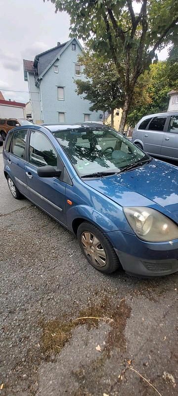 Gebraucht 2006 Ford Fiesta Kleinwagen | 550 € (Superpreis) - Bild 1/4