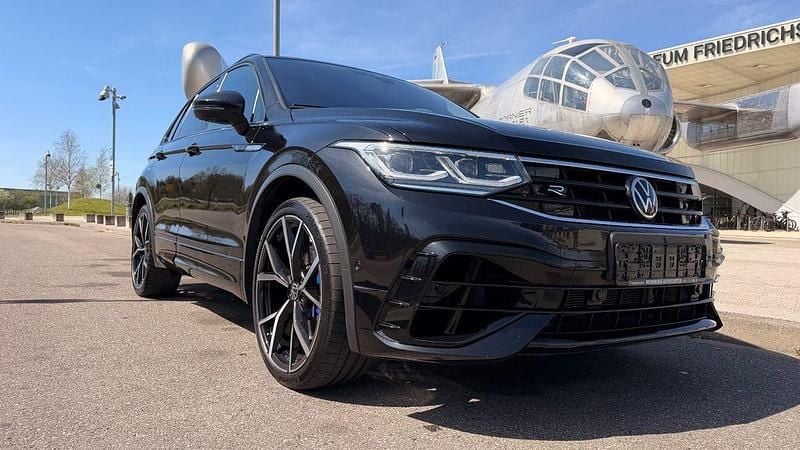 Gebraucht VW Tiguan R 320 PS (235 kW) 2022 Schwarz SUV