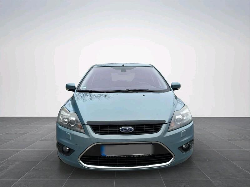 Gebraucht Ford Focus 145 PS (106 kW) 2009 Blau Limousine