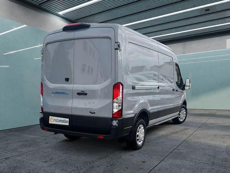 Usata Ford Transit 2024 Grigio Berlina