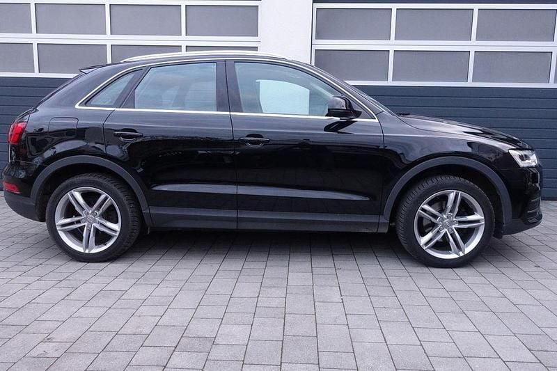 Gebraucht Audi Q3 Comfort 150 PS (110 kW) 2016 Schwarz SUV