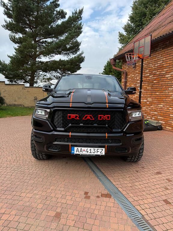 Schwarz Gebraucht 2021 Dodge Ram Abholung | 53.000 € - Bild 1/4