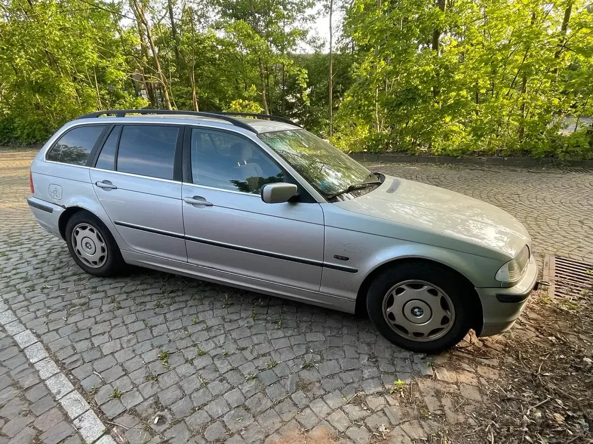 Occasion BMW 320 150 ch (110 kW) 2000 Argent Break