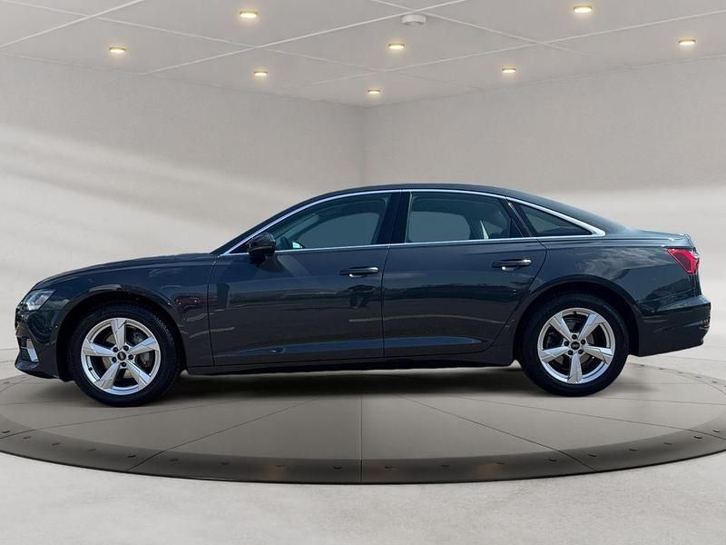 Gebraucht Audi A6 Sport 204 PS (150 kW) 2022 Grau Limousine