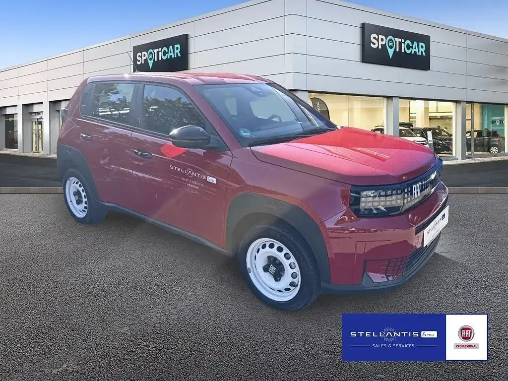 Neu Fiat Grande Panda Red 83 kW (113 PS) 2026 Rot Kleinwagen