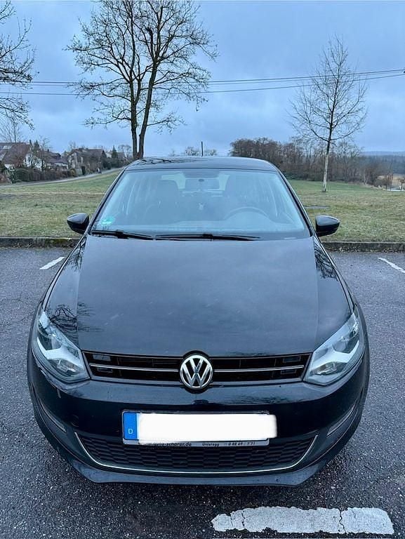 Gebraucht VW Polo Highline 90 PS (66 kW) 2013 Schwarz Limousine