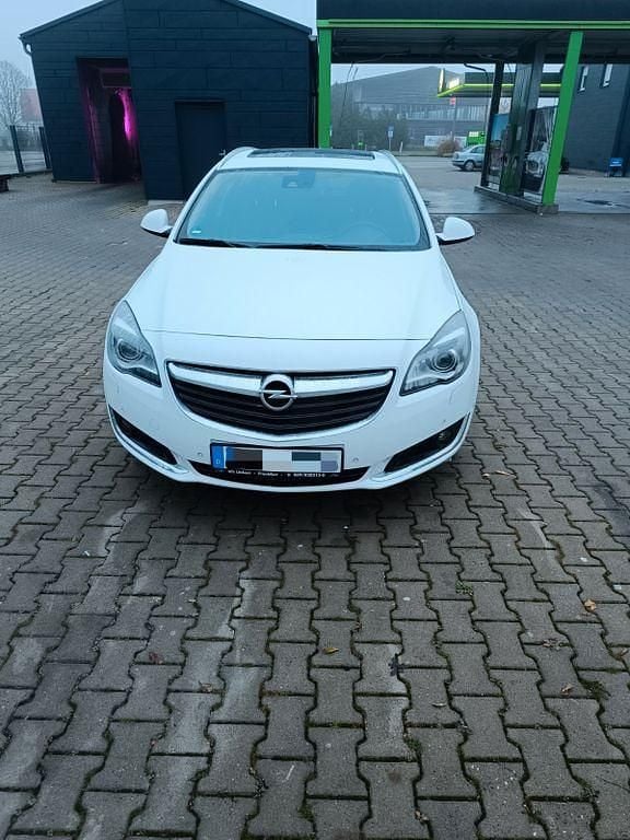 Gebraucht Opel Insignia 136 PS (100 kW) 2016 Weiß Kombi