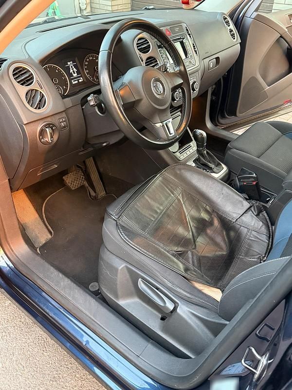 Gebraucht VW Tiguan Team 140 PS (102 kW) 2011 Blau SUV