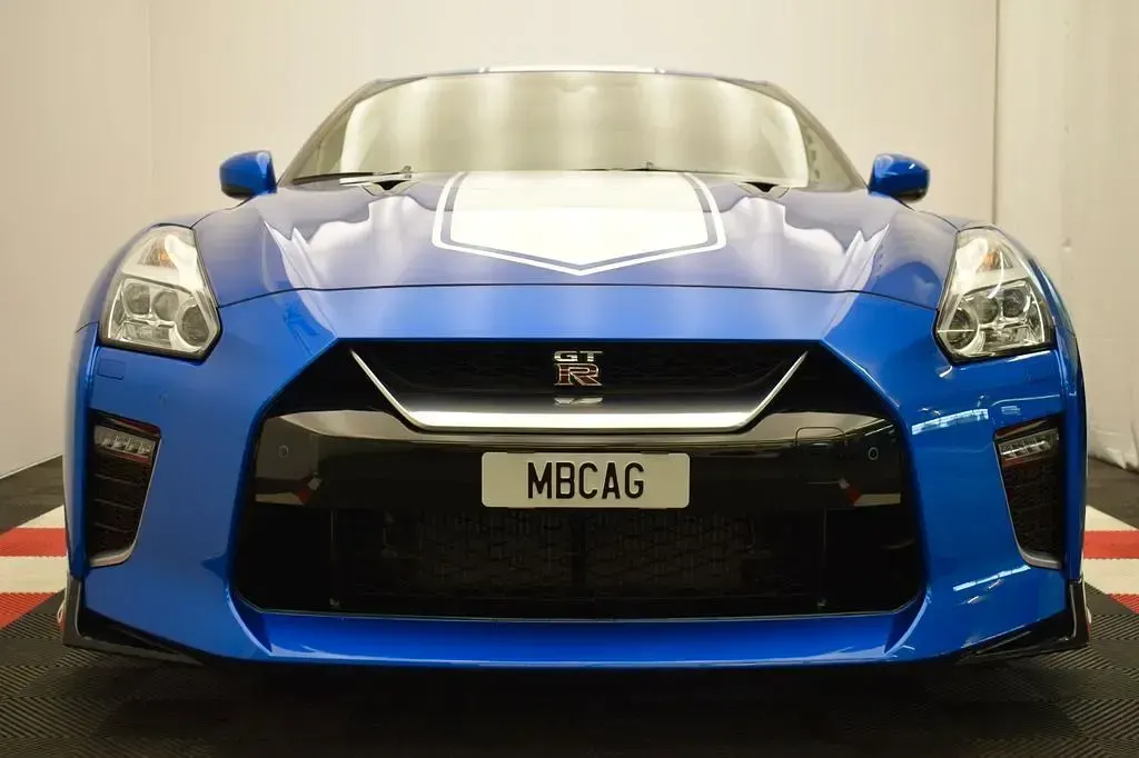 Gebraucht Nissan GT-R GT 570 PS (419 kW) 2020 Blau Coupé