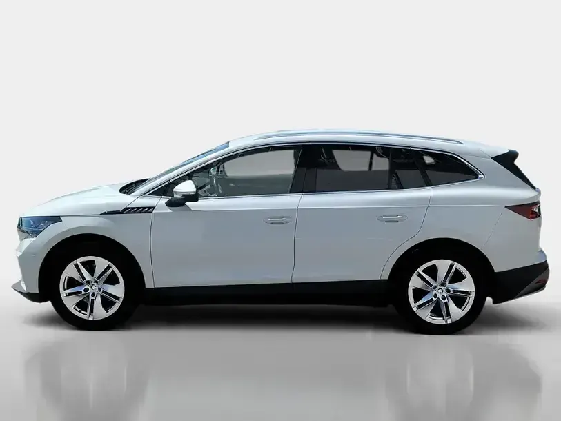 Gebraucht Skoda Enyaq iV Loft 150 kW (204 PS) 2022 Weiß SUV