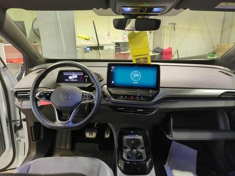 Gebraucht VW ID.4 Pro Performance 150 kW (204 PS) 2022 Weiß SUV