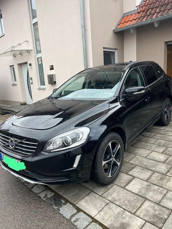 Gebraucht Volvo XC60 190 PS (139 kW) 2015 Schwarz SUV