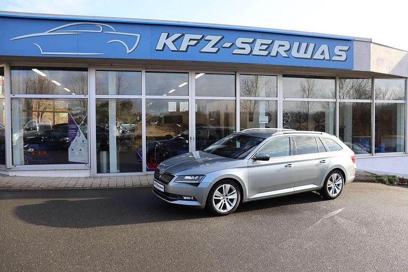 Gebraucht Skoda Superb Style 190 PS (139 kW) 2015 Business grau metallic Kombi