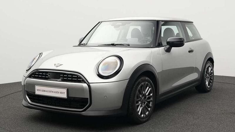 Grau Gebraucht 2024 Mini Cooper Classic Kleinwagen | 25.065 € (Guter Preis) - Bild 1/4