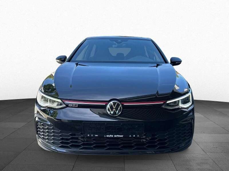Gebraucht VW Golf VIII Business 245 PS (180 kW) 2023 Deepblackperleffekt Limousine