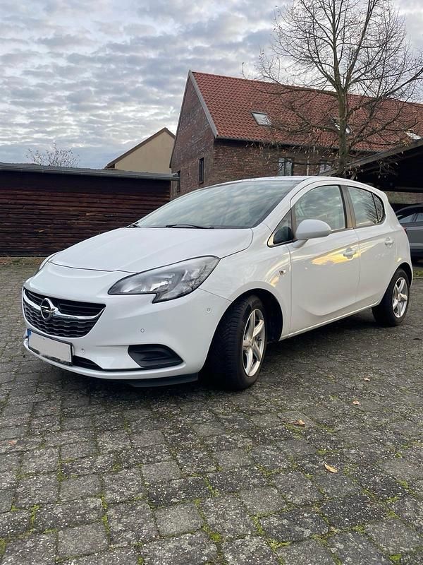 Weiß Gebraucht 2017 Opel Corsa Edition Kleinwagen | 5.400 € (Superpreis) - Bild 1/4