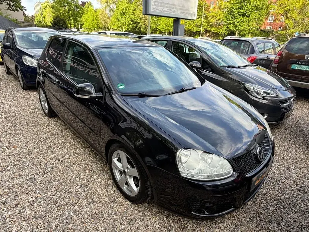 Gebraucht VW Golf V Trendline 75 PS (55 kW) 2004 Black magic perleffekt Kleinwagen