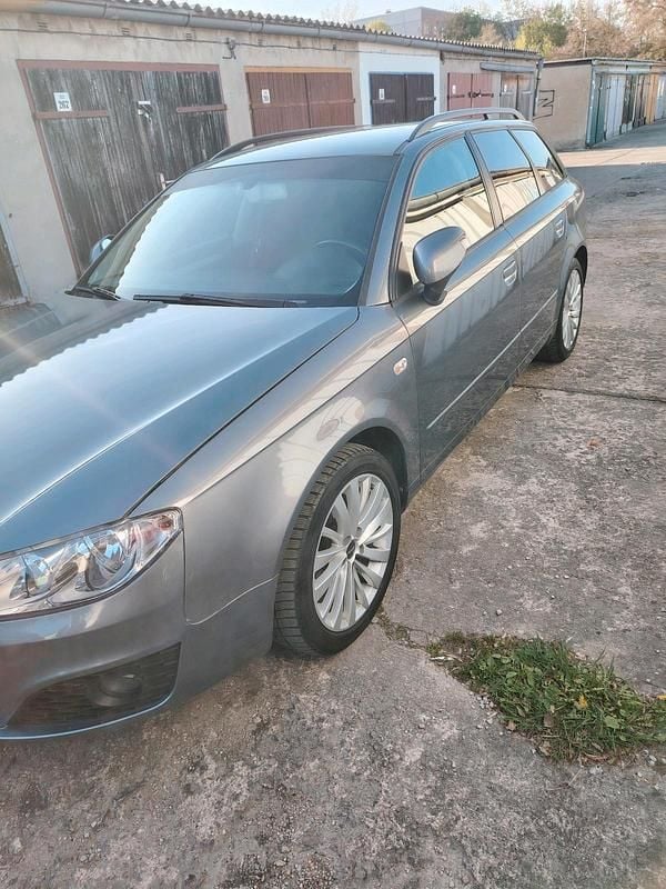 Usado Seat Exeo 140 HP (102 kW) 2013 Cinzento Carrinha