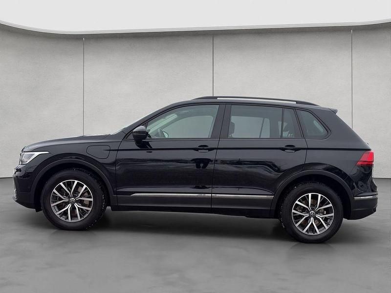 Gebraucht VW Tiguan Life 245 PS (180 kW) 2022 Schwarz SUV