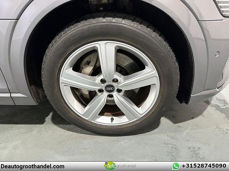 Gebraucht Audi e-tron Business 230 kW (313 PS) 2020 Grau SUV