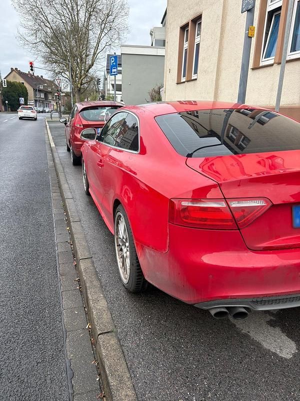 Gebraucht Audi A5 180 PS (132 kW) 2009 Rot Coupé