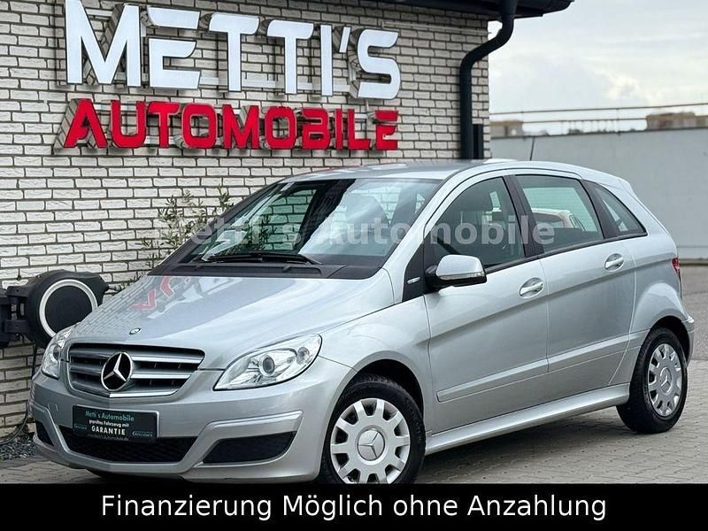 Silber Gebraucht 2010 Mercedes B160 Van / Kleinbus | 6.999 € (Fairer Preis) - Bild 1/4