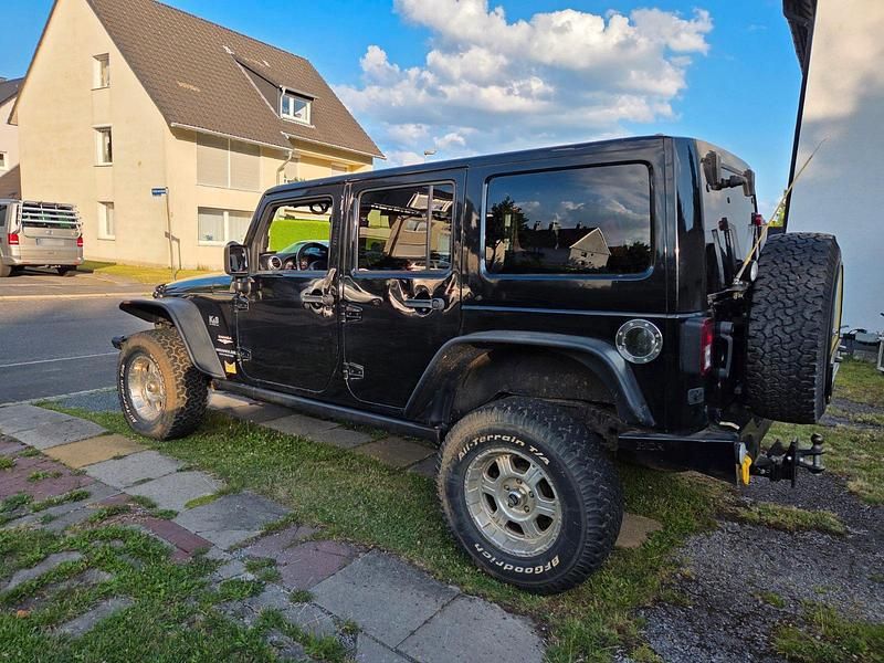Gebraucht Jeep Wrangler 199 PS (146 kW) 2012 Schwarz SUV