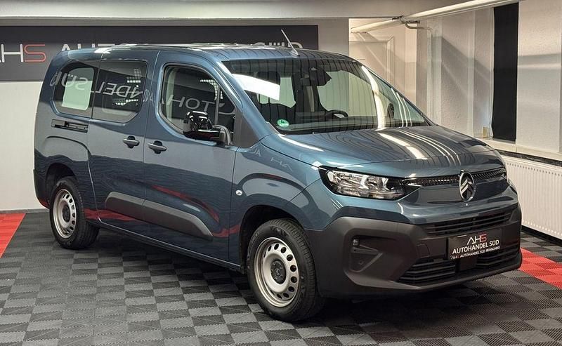 Gebraucht Citroën Berlingo 131 PS (96 kW) 2025 Blau Van / Kleinbus