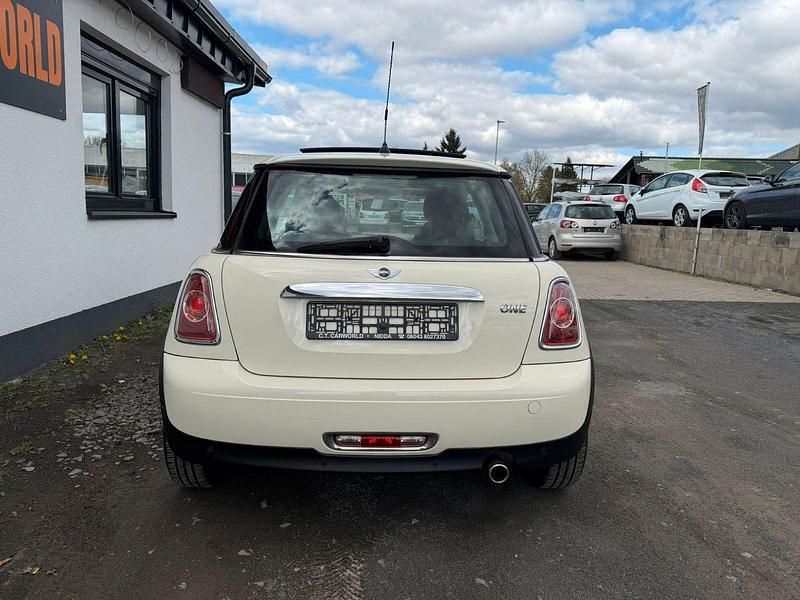 Second-hand Mini ONE 98 CP (72 kW) 2012 Alb Hatchback