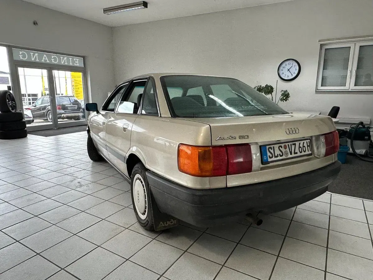 Gebraucht Audi 80 75 PS (55 kW) 1986 Gold Limousine