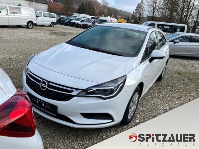Gebraucht Opel Astra Business 95 PS (69 kW) 2017 Weiss Kombi
