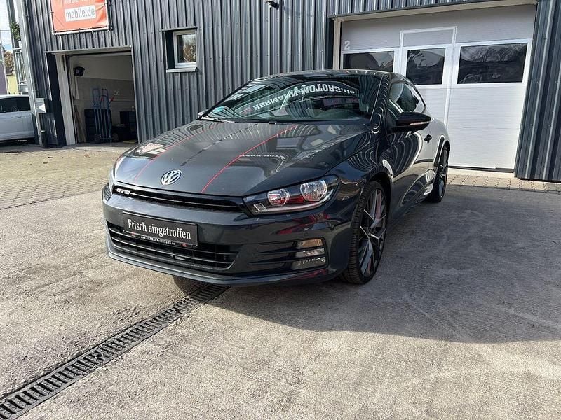 Grau Gebraucht 2015 VW Scirocco GTS Coupé | 9.890 € (Fairer Preis) - Bild 1/4