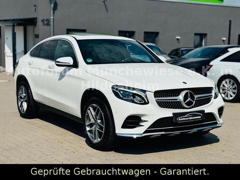 Weiß Gebraucht 2018 Mercedes GLC300 AMG Coupé | 37.990 € (Fairer Preis) - Bild 1/4
