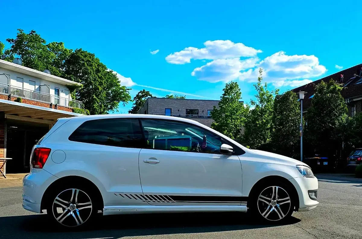 Gebraucht VW Polo Sport 75 PS (55 kW) 2011 Weiß Kleinwagen