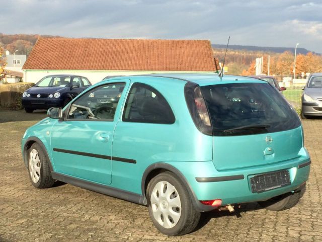 Gebraucht Opel Corsa 80 PS (58 kW) 2005 Blau metallic Kleinwagen