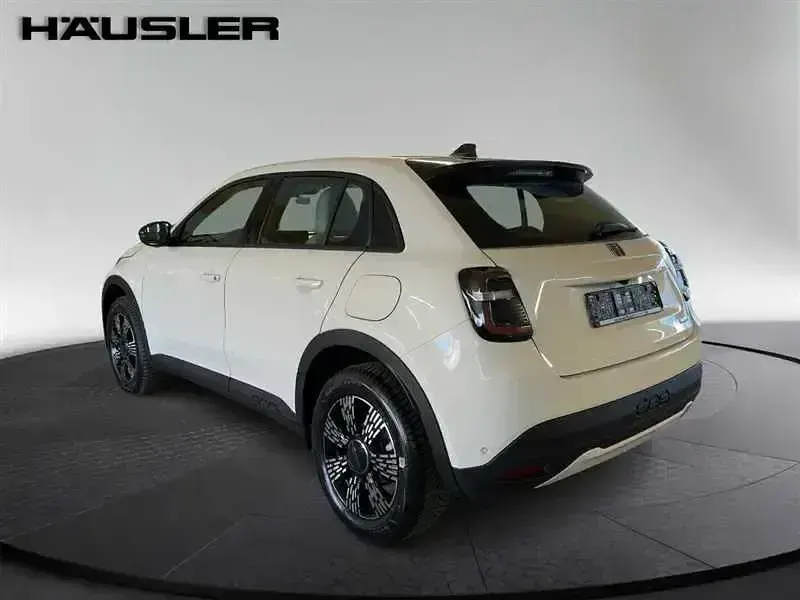 Gebraucht Fiat 600 Business 110 PS (80 kW) 2025 Weiß SUV