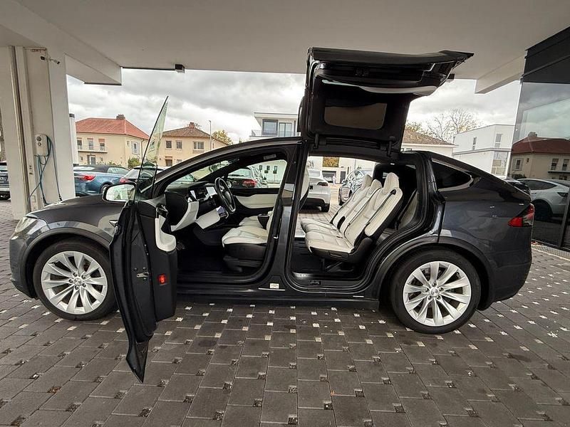 Brugt Tesla Model X 750 kW (1020 HK) 2020 Sølv SUV