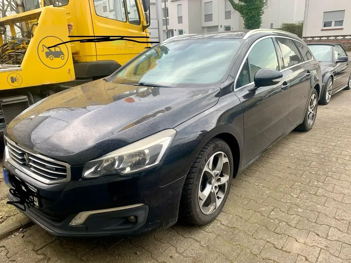 Gebraucht Peugeot 508 120 PS (88 kW) 2017 Schwarz Kombi
