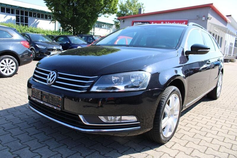 Schwarz Gebraucht 2012 VW Passat Kombi | 5.990 € (Superpreis) - Bild 1/4